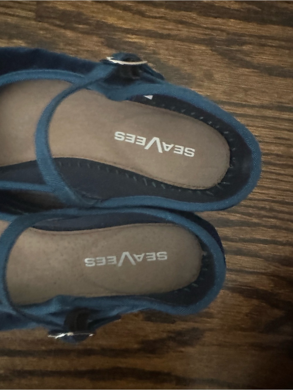 SeaVees Navy Velvet Mary Jane Flats with Buckle Strap- never worn - Picture 4 of 6